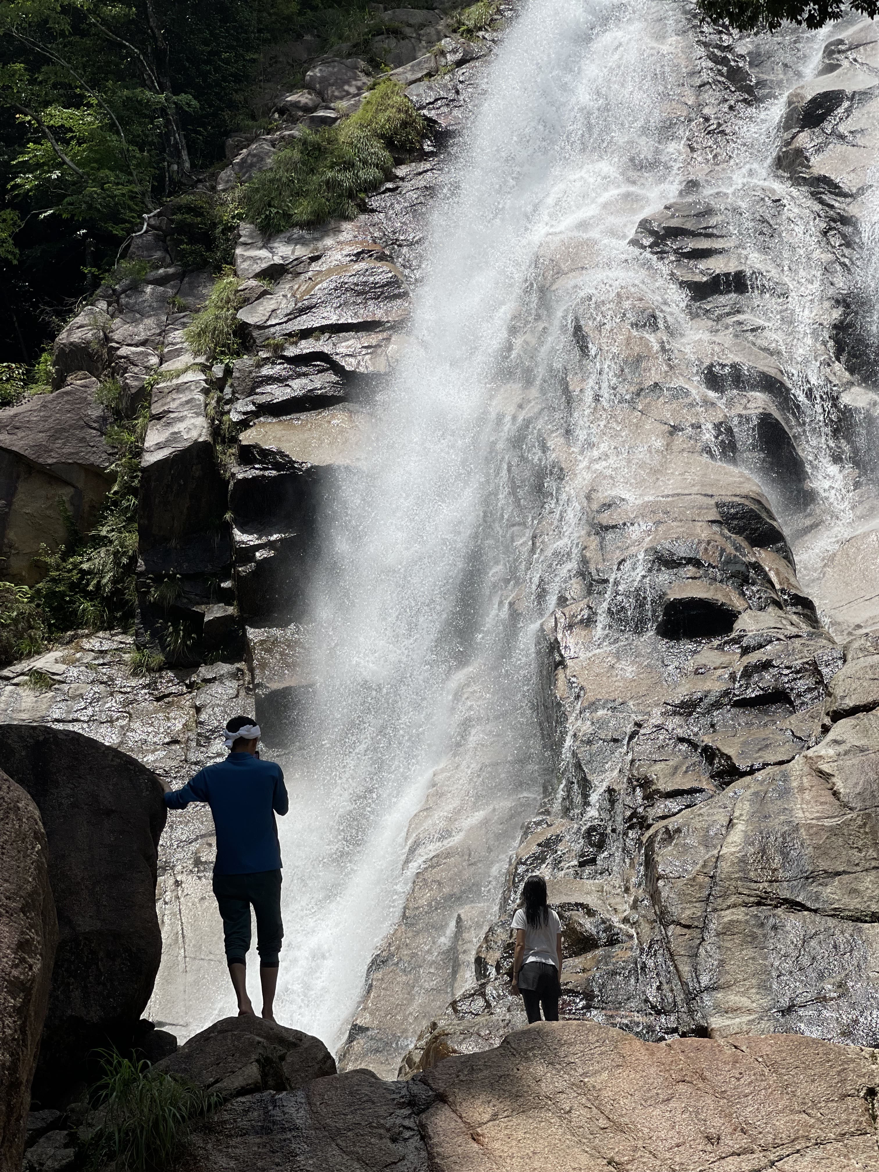 line_oa_chat_251102_131925-min